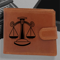 Personalizovaná kožená peněženka s tvým jménem nebo monogramem a motivem znamení zvěrokruhu | Váhy-(23. 9. – 23. 10.)