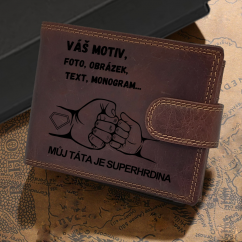 Pánská kožená peněženka Premium s monogramem a vlastním textem | Hnědá | Dárková krabička