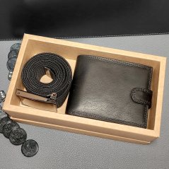 Pánský set s černou koženou peněženkou a elastickým černým páskem, ideální dárek