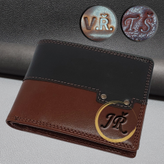 Pánská kožená peněženka PIERO s ražbou monogramu | Hnědočerná | Dárková krabička